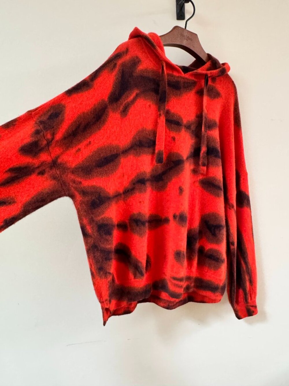 CRUSH. Cashmere Tie-Dye Print Knit Hoodie - Orange & Charcoal - Picture 3 of 7